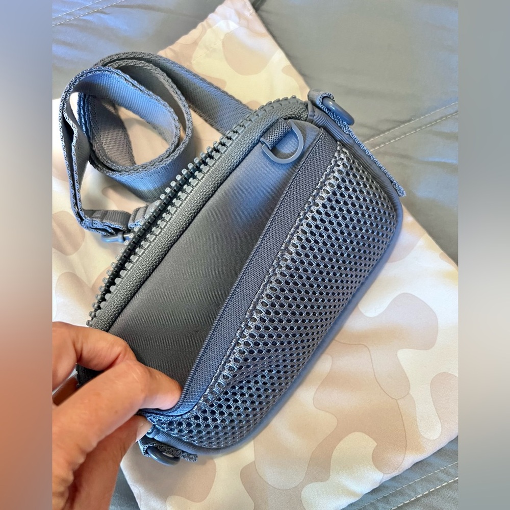 DAGNE DOVER Mara Phone Sling Crossbody Bag Ash Blue - Picture 6 of 9
